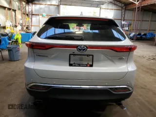 2023 Toyota Venza LE with VIN JTEAAAAH8PJ134881, listed as a Copart auction lot 75504784 with 103,681 mi miles and Clean Title. Bid and sale history available at carsss.com. Image 6.