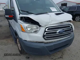 2016 Ford Transit XL z VIN 1FBZX2ZM8GKA69297, wystawiony jako IAAI lot #42689356 z przebiegiem 192 432 mil mil oraz . Historia ofert i sprzedaży dostępna na DreamBid. Obrazek 6.