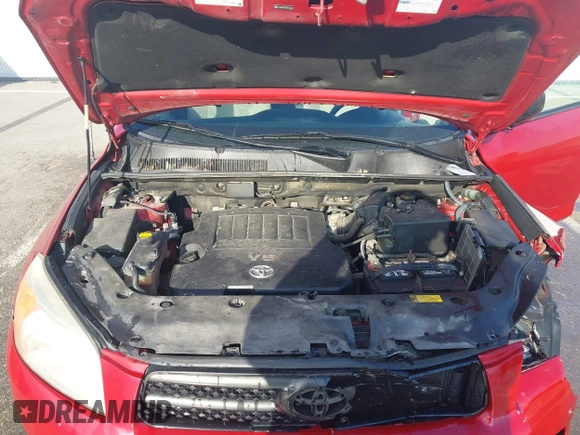 2008 Toyota RAV4 with VIN JTMBK33V086033312, listed as a IAAI auction lot 41898250 with 157,244 mi miles. Bid and sale history available at carsss.com. Image 10.