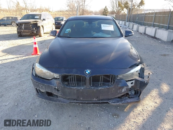 2013 BMW 3 Series 328i xDrive with VIN WBA3B5C57DF590497, listed as a IAAI auction lot 41424351 with 119,307 mi miles. Bid and sale history available at carsss.com. Image 12.