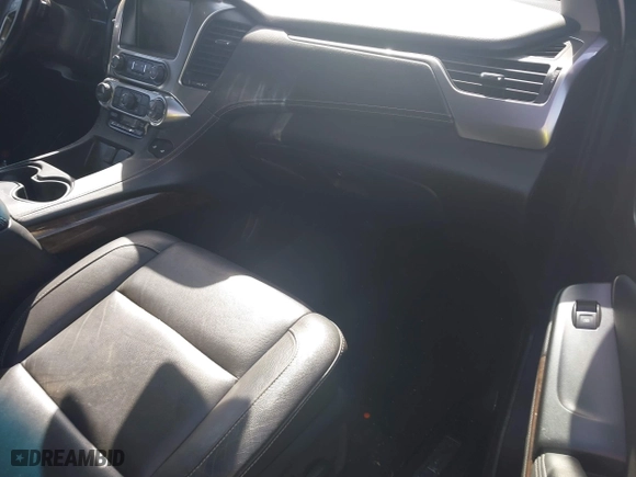 2019 Chevrolet Tahoe LT with VIN 1GNSKBKC6KR186865, listed as a IAAI auction lot 41801047 with 69,391 mi miles. Bid and sale history available at carsss.com. Image 5.