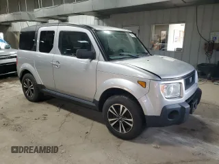 2006 Honda Element EX-P with VIN 5J6YH18796L003922, listed as a Copart auction lot 88521285 with 308,483 mi miles and Clean Title. Bid and sale history available at DreamBid. Image 4.