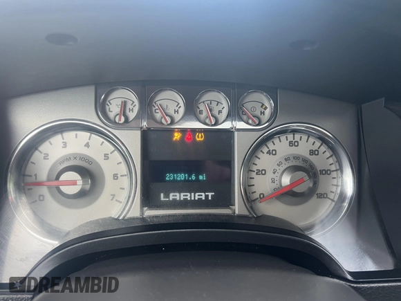 2009 Ford F-150 XL z VIN 1FTPW14V89FB39943, wystawiony jako IAAI lot #42399617 z przebiegiem 231 201 mil mil oraz . Historia ofert i sprzedaży dostępna na DreamBid. Obrazek 6.