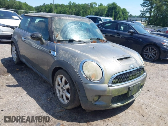 2009 MINI Hardtop S with VIN WMWMF73579TT96047, listed as a IAAI auction lot 42294180 with 109,331 mi miles and . Bid and sale history available at DreamBid. Image 1.