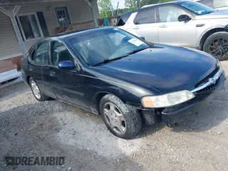 2001 Nissan Altima GXE with VIN 1N4DL01A41C124617, listed as a IAAI auction lot 42109555 with 1 mi miles. Bid and sale history available at carsss.com. Image 1.
