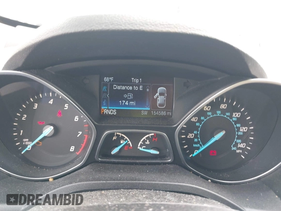 2016 Ford Escape SE with VIN 1FMCU0GX3GUB75572, listed as a IAAI auction lot 41869920 with 154,586 mi miles and . Bid and sale history available at carsss.com. Image 7.
