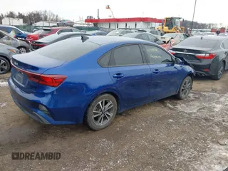 2022 Kia Forte LXS with VIN 3KPF24AD6NE428098, listed as a IAAI auction lot 41340085 with 45,191 mi miles and . Bid and sale history available at DreamBid. Image 4.