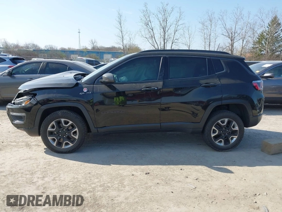 2018 Jeep Compass Trailhawk with VIN 3C4NJDDB5JT419276, listed as a IAAI auction lot 42040909 with Not Provided miles and . Bid and sale history available at carsss.com. Image 13.