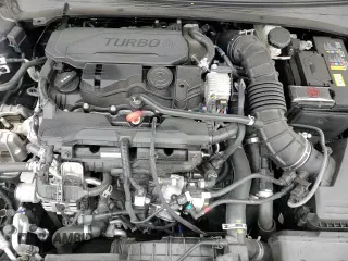 2025 Hyundai Elantra N Line z VIN KMHLR4DF1SU916637, wystawiony jako Copart lot #69233515 z przebiegiem 21 702 mil mil oraz Czysty tytuł • Clean title. Historia ofert i sprzedaży dostępna na DreamBid. Obrazek 13.