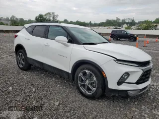 2023 Chevrolet Blazer LT с VIN 3GNKBHR42PS141962, выставлен на аукционе Copart как лот 56935375 с пробегом 28 141 миль миль и Списание • Salvage title. История ставок и продаж доступна на DreamBid. Изображение 4.