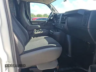 2019 Chevrolet Express Cargo with VIN 1GCWGAFGXK1311576, listed as a IAAI auction lot 42849741 with 157,295 mi miles and . Bid and sale history available at DreamBid. Image 4.