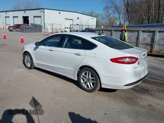 2015 Ford Fusion SE with VIN 3FA6P0H72FR138662, listed as a IAAI auction lot 41964087 with 190,982 mi miles and . Bid and sale history available at DreamBid. Image 3.