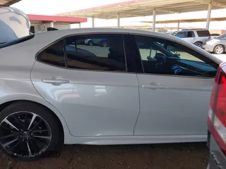 2018 Toyota Camry XSE with VIN 4T1BZ1HK3JU014085, listed as a IAAI auction lot 42235395 with 67,447 mi miles and . Bid and sale history available at DreamBid. Image 13.