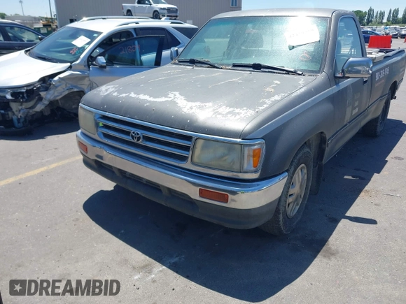 1994 Toyota T100 z VIN JT4VD10C8R0018446, wystawiony jako IAAI lot #42419359 z przebiegiem 147 981 mil mil oraz . Historia ofert i sprzedaży dostępna na DreamBid. Obrazek 6.