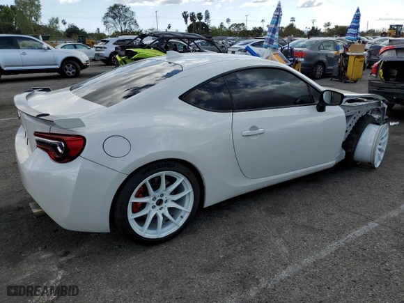 2020 Subaru BRZ Limited with VIN JF1ZCAC15L9702832, listed as a Copart auction lot 51126995 with 44,988 mi miles and Salvage Title. Bid and sale history available at carsss.com. Image 3.
