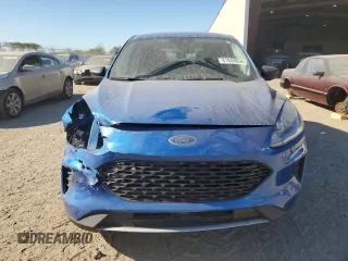 2021 Ford Escape S with VIN 1FMCU9F65MUA94498, listed as a Copart auction lot 81848834 with 29,848 mi miles and Salvage Title. Bid and sale history available at DreamBid. Image 5.