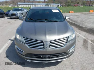 2017 Lincoln MKC Select with VIN 5LMCJ2C9XHUL36333, listed as a IAAI auction lot 41932497 with 111,065 mi miles and . Bid and sale history available at DreamBid. Image 12.