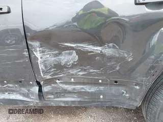 2023 Land Rover Defender S с VIN SALEJ7EX4P2239091, выставлен на аукционе IAAI как лот 41791797 с пробегом 16 042 миль миль и . История ставок и продаж доступна на DreamBid. Изображение 20.
