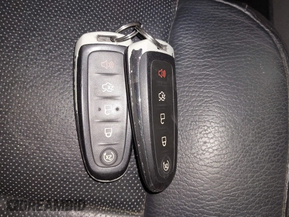 2015 Ford Expedition Max Limited с VIN 1FMJK2ATXFEF22239, выставлен на аукционе IAAI как лот 41906914 с пробегом 78 196 миль миль и . История ставок и продаж доступна на DreamBid. Изображение 11.