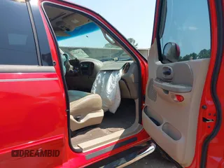 2001 Ford F-150 XLT с VIN 1FTRW08L01KF45724, выставлен на аукционе IAAI как лот 42382019 с пробегом 114 953 миль миль и . История ставок и продаж доступна на DreamBid. Изображение 13.