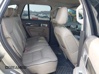2008 Lincoln MKX with VIN 2LMDU88C48BJ11082, listed as a IAAI auction lot 41768013 with 215,549 mi miles. Bid and sale history available at carsss.com. Image 8.