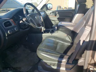 2013 Chevrolet Suburban LT with VIN 1GNSKJE7XDR114014, listed as a Copart auction lot 53757565 with 175,609 mi miles and Clean Title. Bid and sale history available at carsss.com. Image 7.