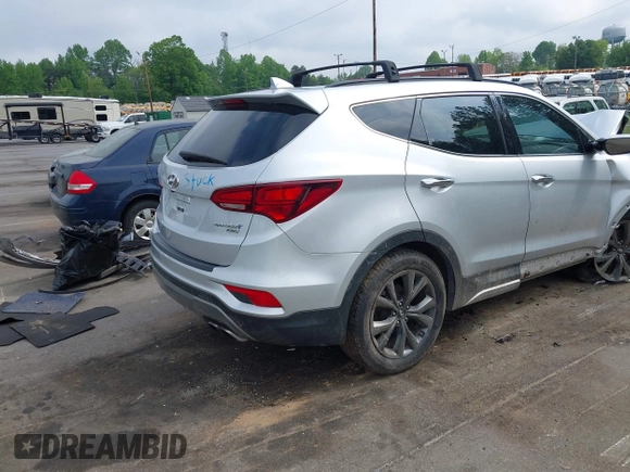 2018 Hyundai Santa Fe Ultimate с VIN 5XYZW4LA6JG507076, выставлен на аукционе IAAI как лот 42117253 с пробегом 95 980 миль миль и . История ставок и продаж доступна на DreamBid. Изображение 4.