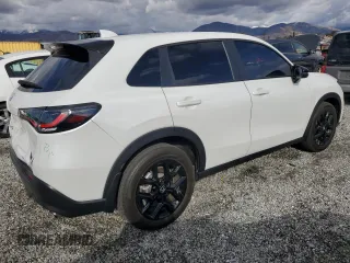 2024 Honda HR-V Sport with VIN 3CZRZ2H54RM749056, listed as a Copart auction lot 42791745 with 15,978 mi miles and Salvage title. Bid and sale history available at DreamBid. Image 3.