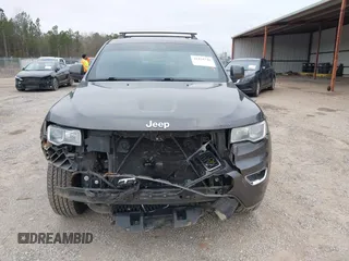 2017 Jeep Grand Cherokee Laredo with VIN 1C4RJFAG0HC739589, listed as a IAAI auction lot 41454746 with 133,868 mi miles. Bid and sale history available at carsss.com. Image 13.