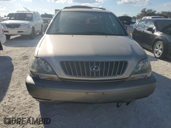 2000 Lexus RX 300 with VIN JT6HF10U7Y0105891, listed as a Copart auction lot 74703174 with 0 mi miles and Non Repairable. Bid and sale history available at carsss.com. Image 5.