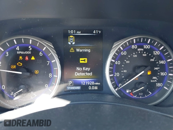 2015 Infiniti Q50 with VIN JN1BV7AR5FM390226, listed as a IAAI auction lot 41588250 with 121,928 mi miles. Bid and sale history available at carsss.com. Image 7.