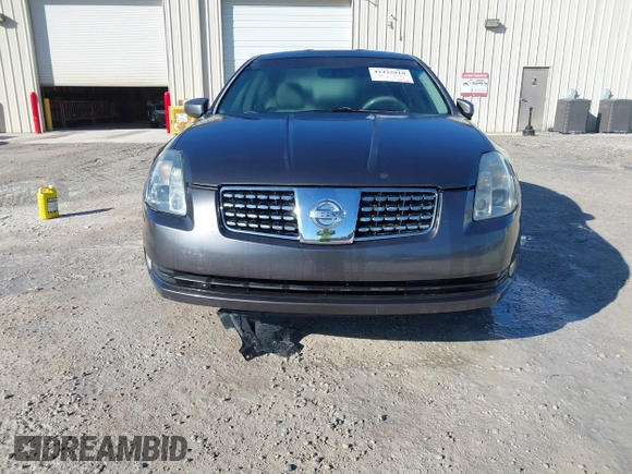 2006 Nissan Maxima 3.5 SL with VIN 1N4BA41E56C824340, listed as a IAAI auction lot 41425919 with 298,407 mi miles. Bid and sale history available at carsss.com. Image 6.