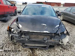 2010 Volvo V50 with VIN YV1382MW9A2563063, listed as a Copart auction lot 82183694 with 181,464 mi miles and Salvage Title. Bid and sale history available at carsss.com. Image 5.