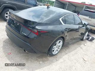 2021 Lexus IS 300 z VIN JTHAA1D24M5114934, wystawiony jako IAAI lot #42133400 z przebiegiem 37 396 mil mil oraz . Historia ofert i sprzedaży dostępna na DreamBid. Obrazek 4.