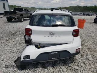 2021 Hyundai Venue SEL with VIN KMHRC8A32MU112797, listed as a Copart auction lot 56504095 with 59,662 mi miles and Salvage title. Bid and sale history available at DreamBid. Image 6.