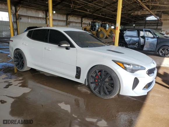 2019 Kia Stinger GT with VIN KNAE35LCXK6043127, listed as a Copart auction lot 45536535 with 147,952 mi miles and Salvage Title. Bid and sale history available at carsss.com. Image 4.