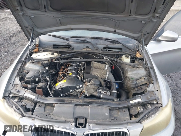 2010 BMW 3 Series 335i xDrive with VIN WBAPL3C53AA776050, listed as a IAAI auction lot 41495710 with 143,894 mi miles and . Bid and sale history available at DreamBid. Image 10.