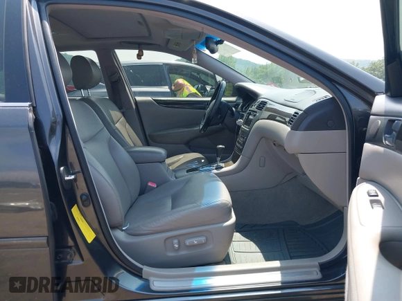 2004 Lexus ES 350 with VIN JTHBA30G445032008, listed as a IAAI auction lot 42425210 with 169,353 mi miles and . Bid and sale history available at DreamBid. Image 5.