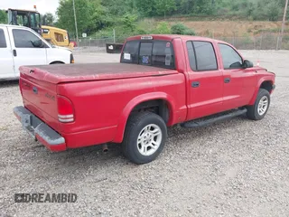 2002 Dodge Dakota Sport with VIN 1B7HG38N62S670613, listed as a IAAI auction lot 42133366 with 156,977 mi miles and . Bid and sale history available at carsss.com. Image 4.