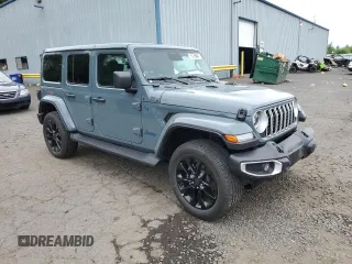 2025 Jeep Wrangler Sahara with VIN 1C4RJXP6XSW585466, listed as a Copart auction lot 62947775 with 1,538 mi miles and Clean title. Bid and sale history available at DreamBid. Image 4.