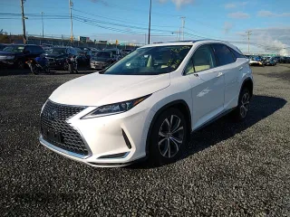 2022 Lexus RX with VIN 2T2HZMDA9NC349721, listed as a Copart auction lot 73320442 with 2,135 mi miles. Bid and sale history available at carsss.com. Image 2.
