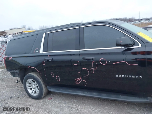2016 Chevrolet Suburban LT with VIN 1GNSKHKCXGR478707, listed as a IAAI auction lot 41183747 with 157,893 mi miles. Bid and sale history available at carsss.com. Image 13.