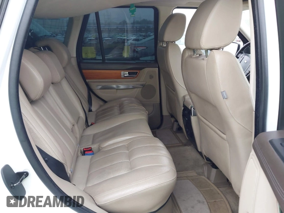 2011 Land Rover Range Rover Sport HSE Lux with VIN SALSK2D40BA264515, listed as a IAAI auction lot 42519529 with 131,310 mi miles and . Bid and sale history available at DreamBid. Image 8.