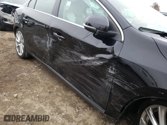 2017 Volvo S60 Inscription Platinum with VIN LYV402TMXHB139479, listed as a Copart auction lot 65626272 with 31,620 mi miles. Bid and sale history available at carsss.com. Image 9.