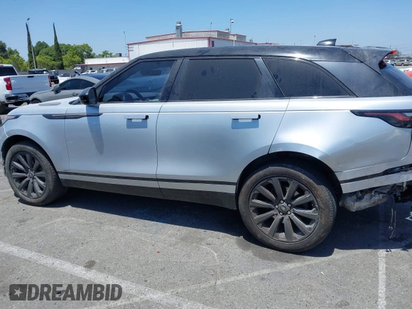 2018 Land Rover Range Rover Velar R-Dynamic SE with VIN SALYL2RX5JA770768, listed as a IAAI auction lot 42290272 with 42,115 mi miles and . Bid and sale history available at DreamBid. Image 14.
