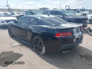 2015 Chevrolet Camaro SS с VIN 2G1FJ1EW7F9103577, выставлен на аукционе IAAI как лот 42401894 с пробегом 82 225 миль миль и . История ставок и продаж доступна на DreamBid. Изображение 3.