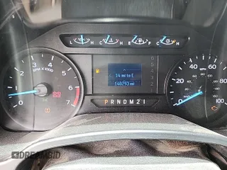 2018 Ford F-250 XL z VIN 1FT7X2B66JEB24172, wystawiony jako IAAI lot #42296113 z przebiegiem 140 293 mil mil oraz . Historia ofert i sprzedaży dostępna na DreamBid. Obrazek 1.