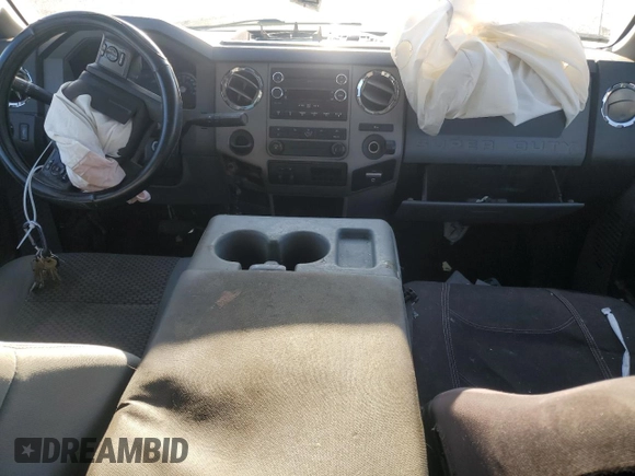 2016 Ford F-250 XL with VIN 1FT7W2A69GED26887, listed as a Copart auction lot 68680204 with Not provided miles and Salvage title. Bid and sale history available at DreamBid. Image 8.