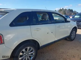 2007 Ford Edge SEL PLUS with VIN 2FMDK49C17BB39302, listed as a IAAI auction lot 41740395 with 210,056 mi miles. Bid and sale history available at carsss.com. Image 5.