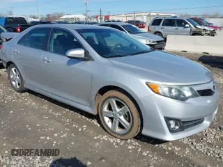 2012 Toyota Camry L with VIN 4T1BF1FK3CU507909, listed as a IAAI auction lot 41884046 with 175,941 mi miles. Bid and sale history available at carsss.com. Image 1.